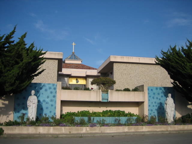 Holy Cross outdoor mausoleum